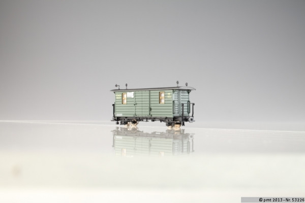 DRG: Dienstwagen mit Endbühnen ohne Oberlicht, K. Sächs. Sts. E. B., grün